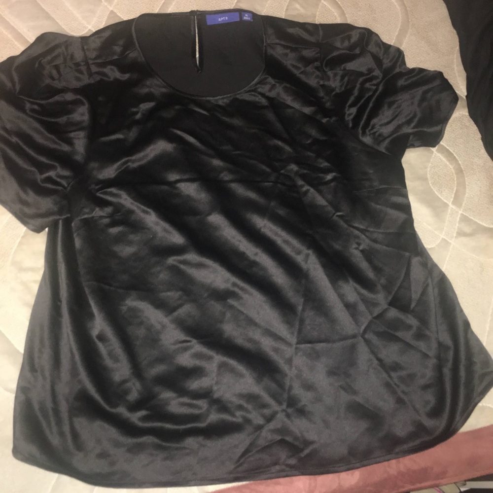 Black blouse🖤